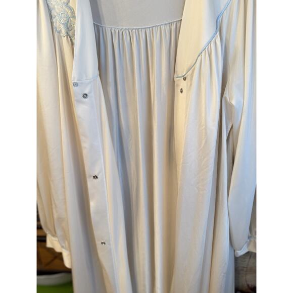 Vtg Ivory Shadowline Nightgown & Robe Set Embroidered & Blue Piping EUC Sz LG - Picture 14 of 16